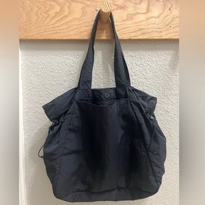 Lululemon side cinch tote